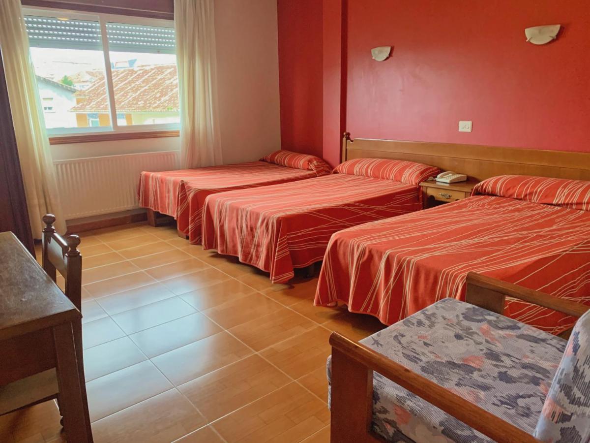 Hostal Las Vegas Cangas do Morrazo Exterior photo